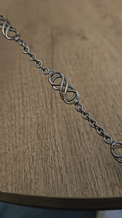 Aei - 'Lover's knot' entwined snake spacer and chain link necklace